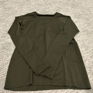 Lululemon Women’s Swiftly Tech Long-Sleeve Shirt 2.0 - Hip Length